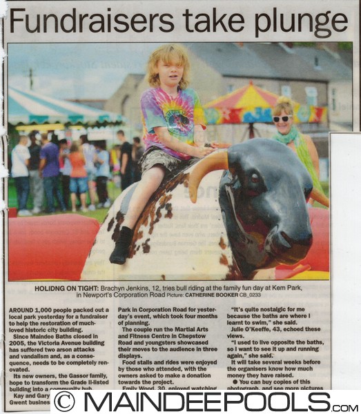Fundraisers take the plunge (9th August 2010)